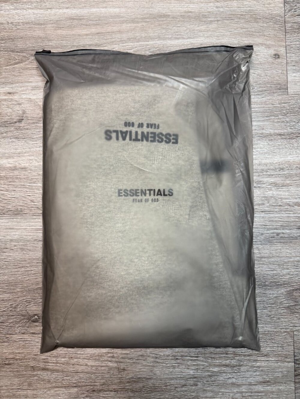 Ss22 fear of god essentials Light Oatmeal pants - Picture 4 of 4